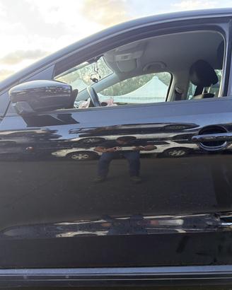 PORTIERA ANTERIORE SINISTRA VOLKSWAGEN Polo 5° Se
