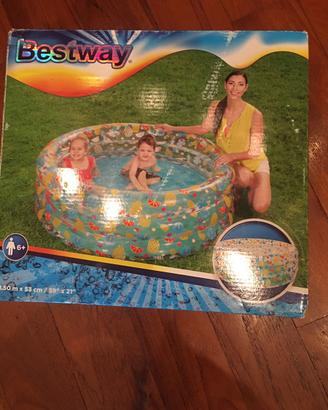 Piscina per bambini  con animaletti in gomma 