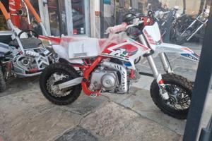 Pit Bike Thunder 70 - Casco omaggio