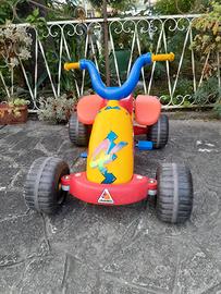 Quad triciclo a pedalo