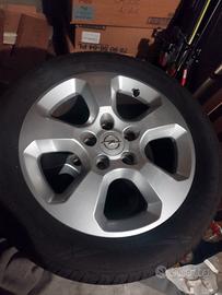 1 set gomme con 4 cerchi in lega Opel 205 55 R16