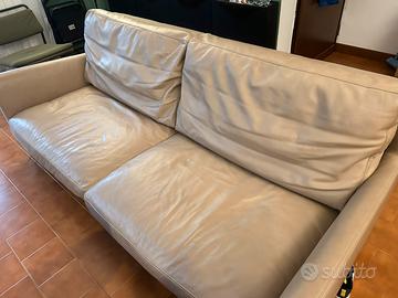 divano in pelle