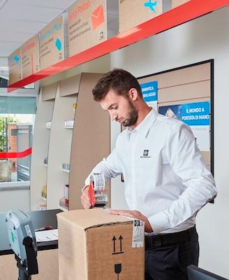 Centro Servizi Spedizioni Logistica Stampa