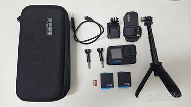 GoPro HERO10 + accessori originali - come nuova