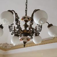 Antiquariato LAMPADARIO METALLO/CERAMICA DECORATA