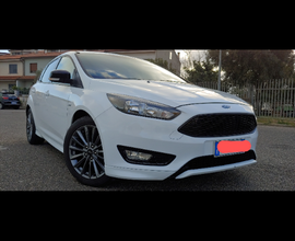 Ford focus st line diesel 2017