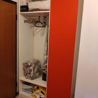 Guardaroba componibile ripiani e tubo appendiabiti