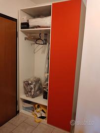 Guardaroba componibile ripiani e tubo appendiabiti