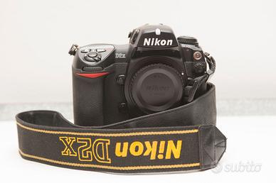 NIKON 2 DX