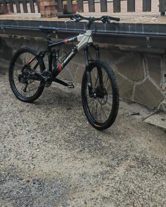 MTB 26" professionale 