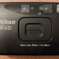 NIKON a pellicola