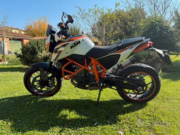 Ktm Duke 690 R 2016
