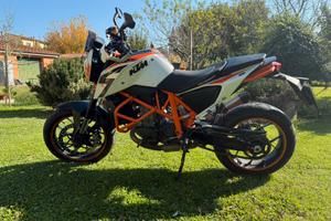 Ktm Duke 690 R 2016