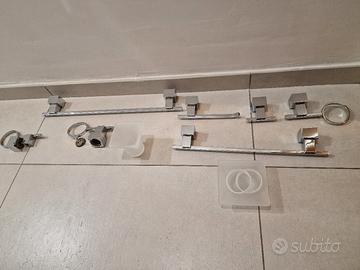set arredo bagno in acciaio cromato