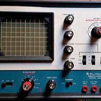 Oscilloscopio Bell e Howell Schools Mod. 10D-4540