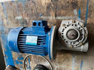 Motoriduttore Bonfiglioli BN 90LA4 + Riduttore