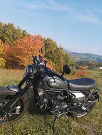 Moto ducati scrambler