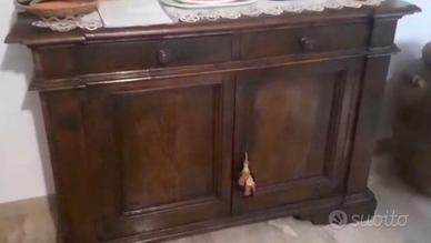 Credenza Toscana del '900