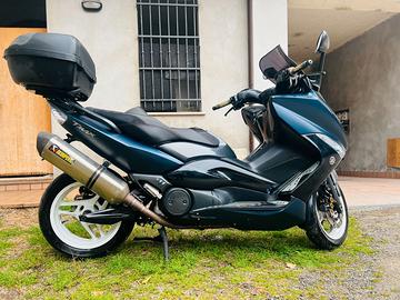 Yamaha TMAX 500 – 38.400 km – Akrapovič – Malossi