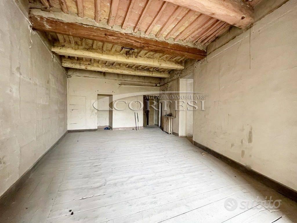 In Palazzo Storico Appartamento con terrazzo U/682 - Vista 4