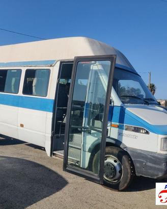 Iveco daily 2 autobus a 40-10 103cv ricambi