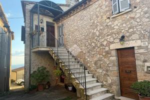 3 LOCALI A AMELIA