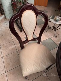 Stanza da pranzo e da letto in piuma di mogano