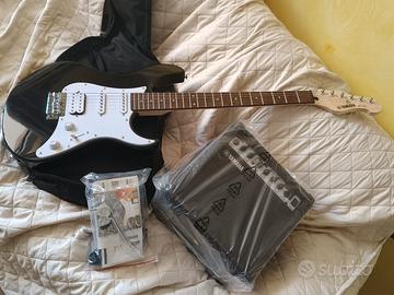 chitarra elettrica nuova mai usata