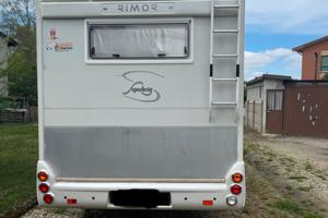 camper rimor 677tc