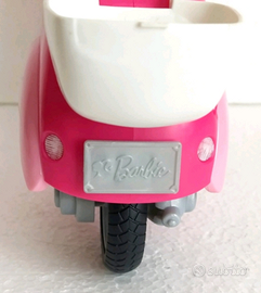 Motorino Barbie Mattel moto vespa bambola gioco