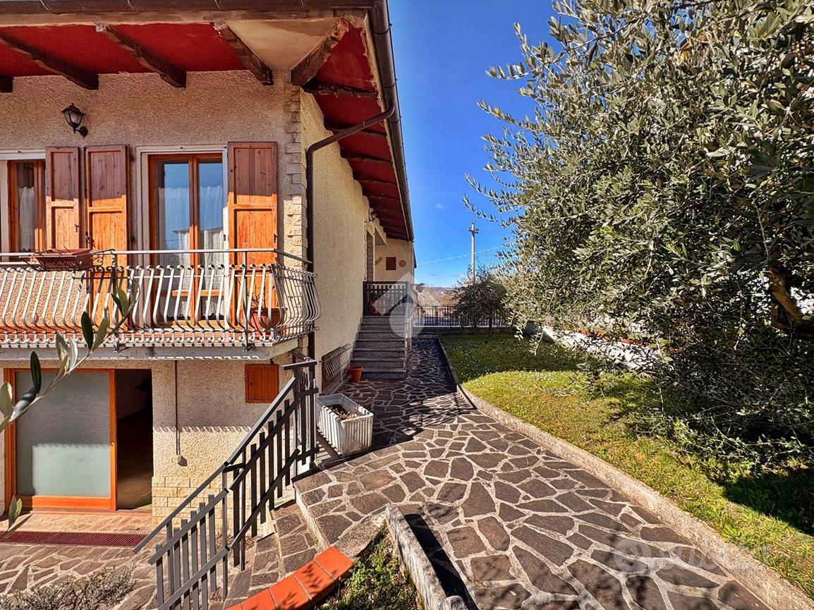 House in Gualdo Tadino, Perugia - Vista 2