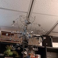 lampadario in acciaio con sfere di cristallo 