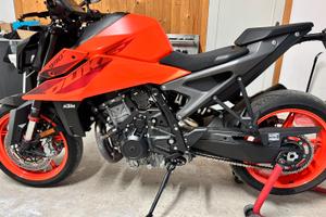 Ktm duke 990