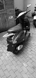 Vespa et 125