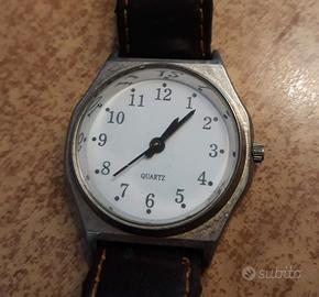 Orologio Vintage Genuine Leather al Quarzo