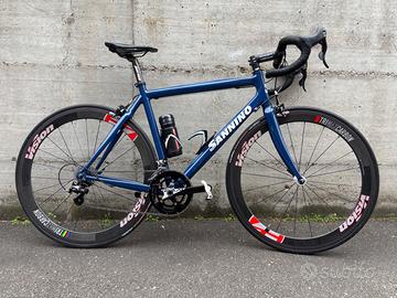 Bici da corsa artigianale