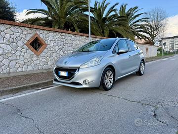 Peugeot 208  1.6 disel anno 2013