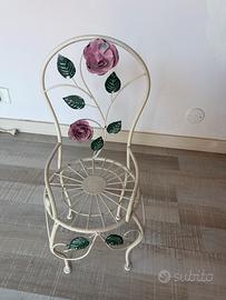 Seggiolina decorativa portavasi