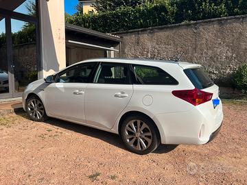 Toyota Auris Station wagon 1.8 hybrid