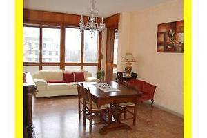 Signorile appartamento non arredato