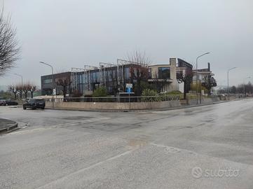 Locale da organizzare in base alle esigenze