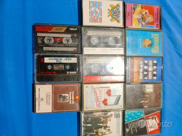 Lotto 69 musicassette Madonna Cristina D'Avena
