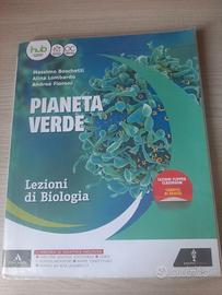 LIBRO DI BIOLOGIA "PIANETA VERDE "