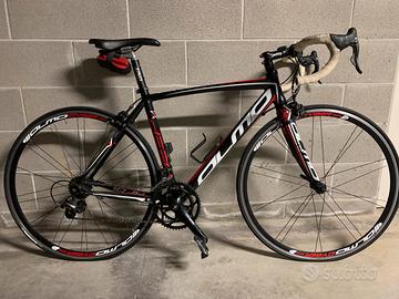 Bici da corsa Olmo