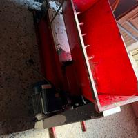 Deraspatrice elettrica