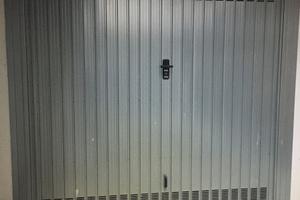 Box Garage Coperto (video sorvegliato 24h)