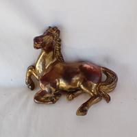 scultura antica in bronzo cavallo a riposo 