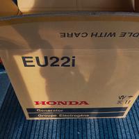 generatore Honda modello eu 2.2 nuovo mai usato 