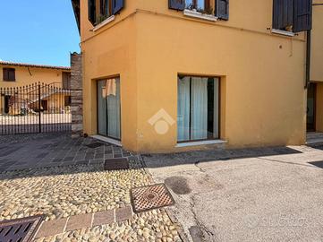 UFFICIO A PADENGHE SUL GARDA