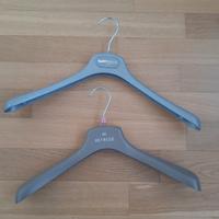 Coppia di grucce in plastica 